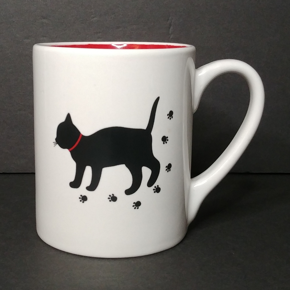 Cute Cat Coffee Tea Mug with Cheerful Bright Red Interior N-D Brand NWOT